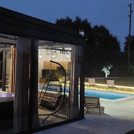 Hacienda Matea Mit Whirlpool, Pool Und Grill Holiday home *
