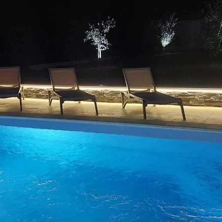 Hacienda Matea Mit Whirlpool, Pool Und Grill *
