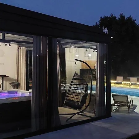 Hacienda Matea Mit Whirlpool, Pool Und Grill Holiday home *