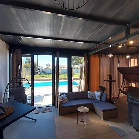 Hacienda Matea, Pula * Pula