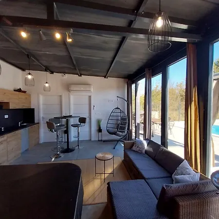 Holiday home Hacienda Matea, Pula *