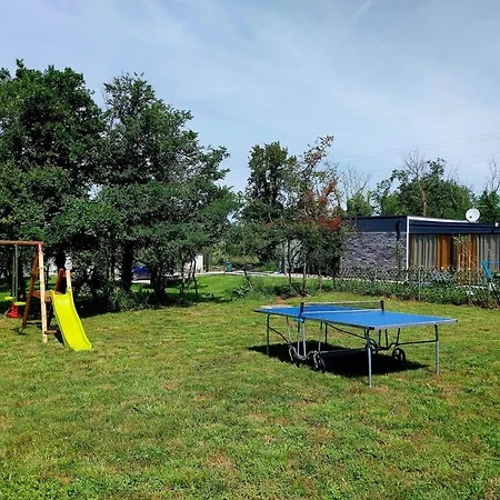 Hacienda Matea, Pula Holiday home *